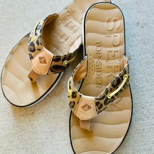 Sperry Leather Animal Print Flip Flop Thong Sandal size 6